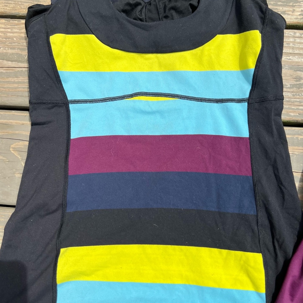 Lululemon Bundle size 8/10 - Picture 2 of 8